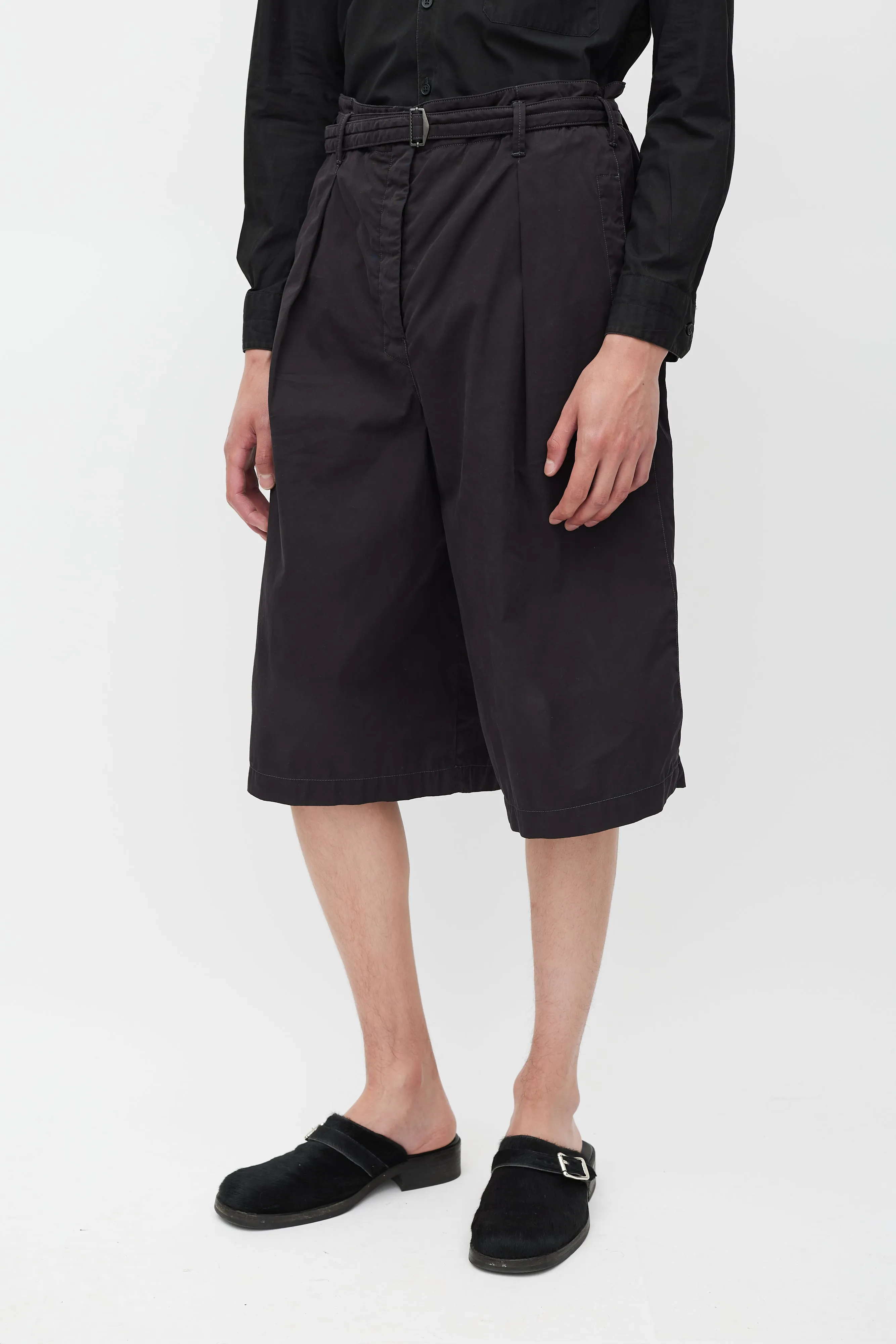 Black Wide Leg Short