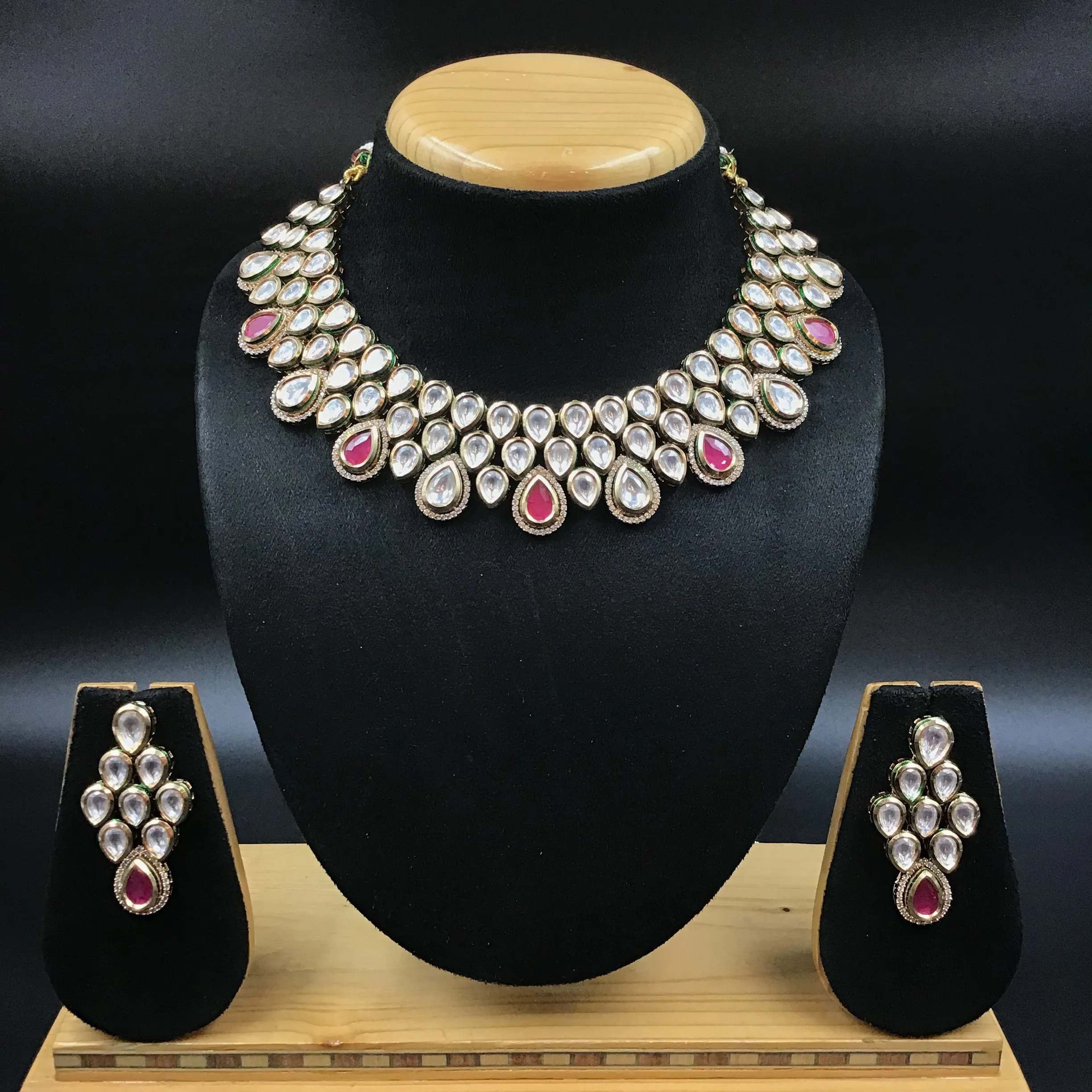Kundan Necklace Set 2647-28