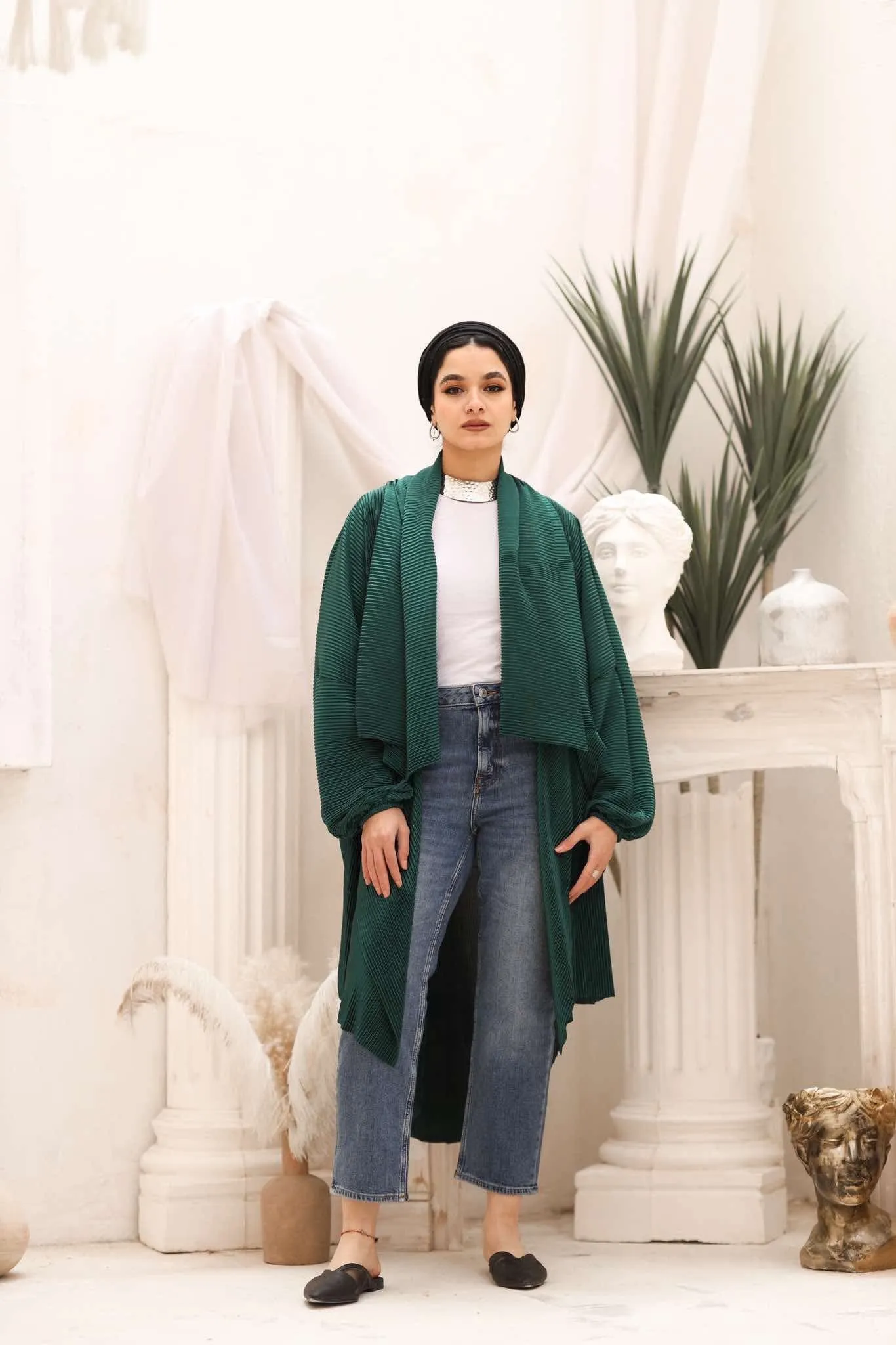 Pleated kimono in emerald green