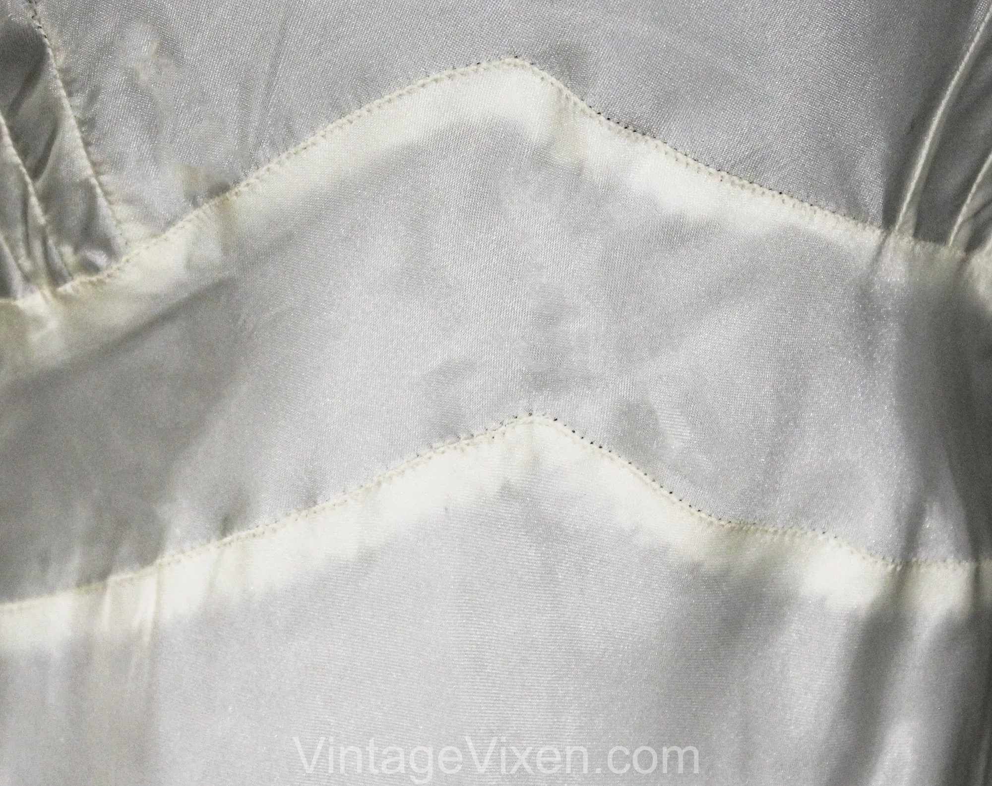 Size 4 White 1930s Full Slip - Seductive Bias Cut Satin - Authentic 30s Small Pin Up Girl Lingerie - Sexy 30's Long Negligee - Bust 32 33